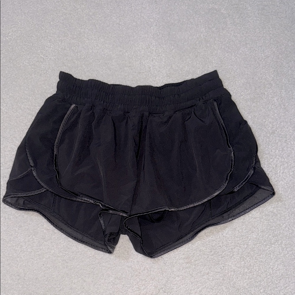 Lululemon Athletica Black Athletic Shorts Lightweight Double-Layer